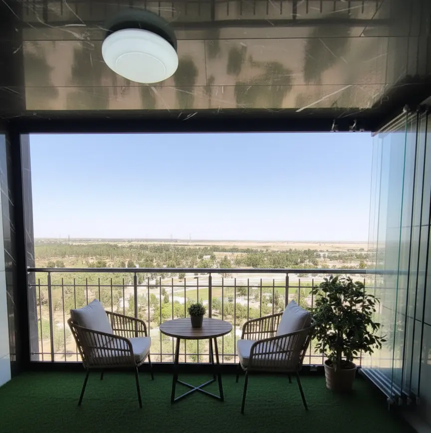 شیشه بالکنی جی سان